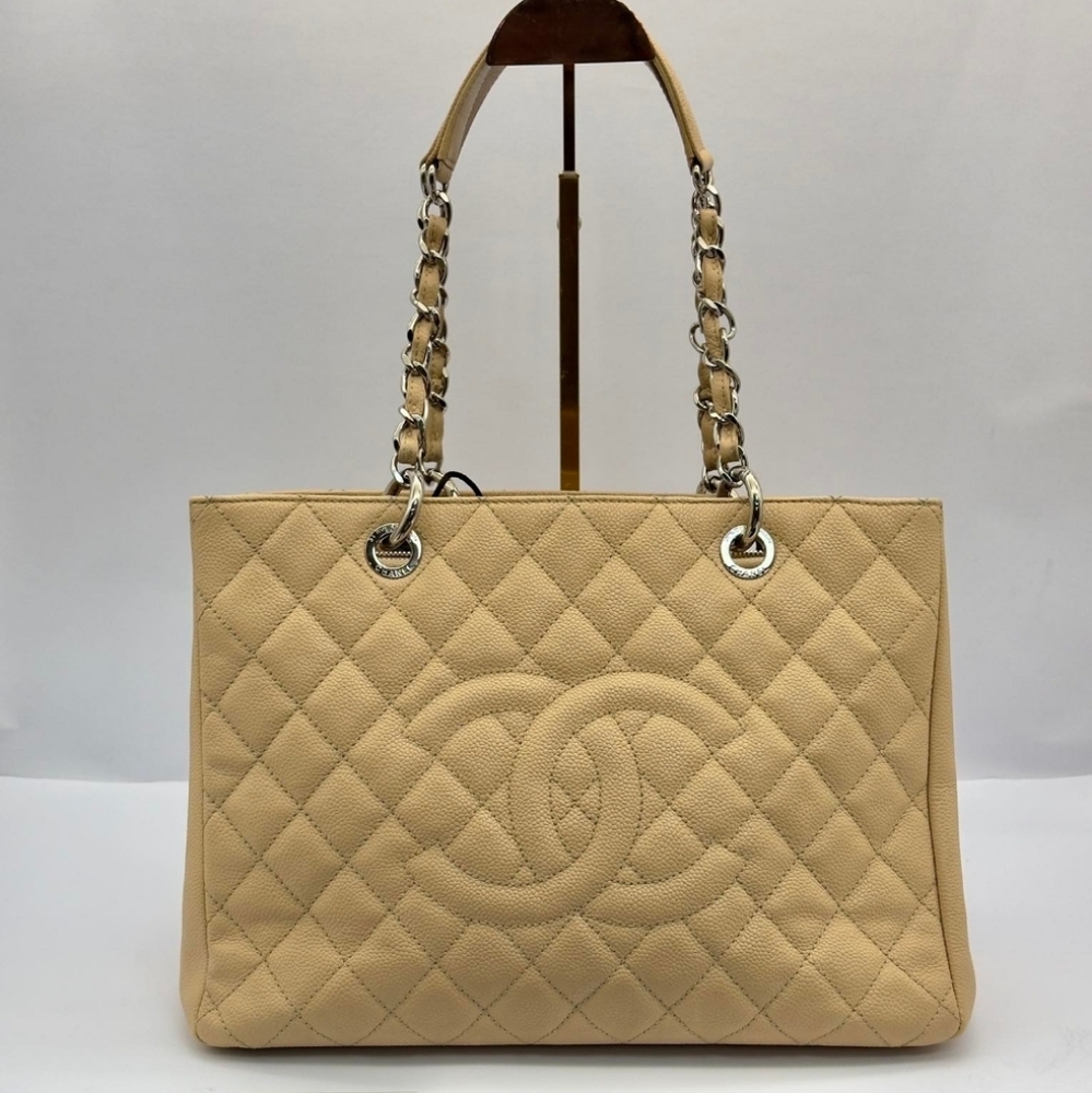 PRELOVED CHANEL GST TOTE